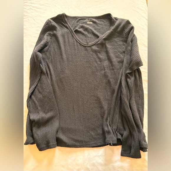 American Eagle Long Sleeve Shirt - Picture 2 of 4